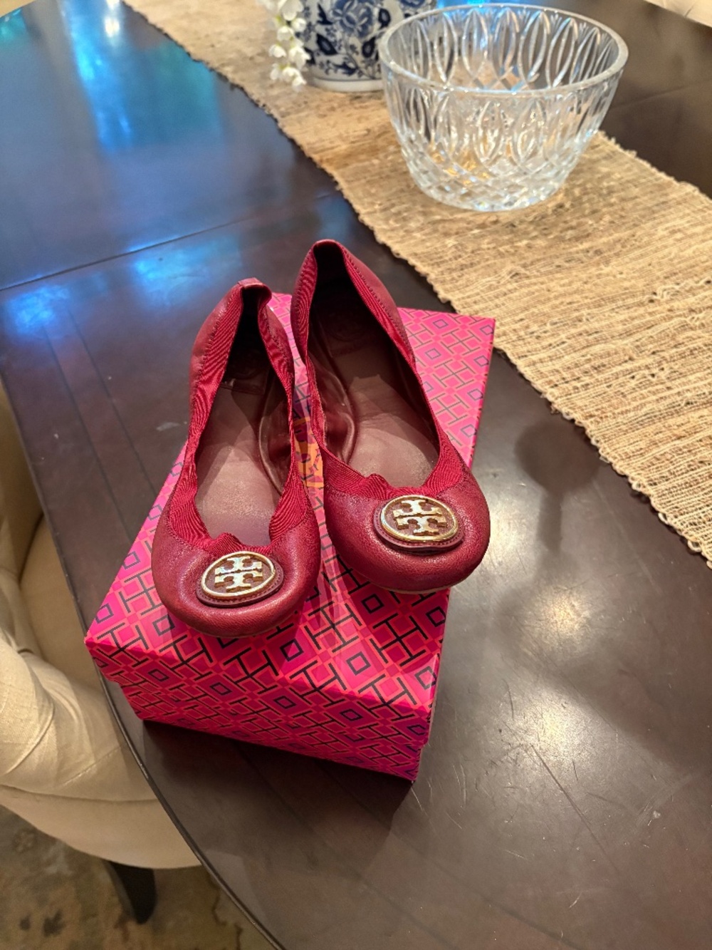 Tory Burch red flat shoe